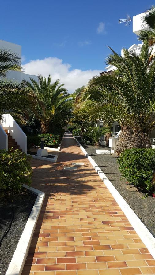 Sunny Self-Catering Apartment Costa Teguise, Lanzarote, Spain エクステリア 写真