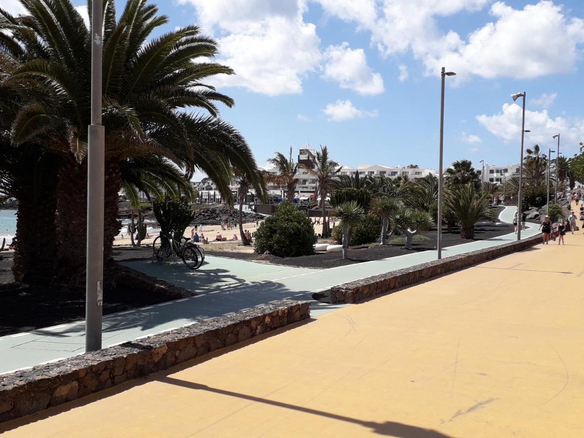 Sunny Self-Catering Apartment Costa Teguise, Lanzarote, Spain エクステリア 写真