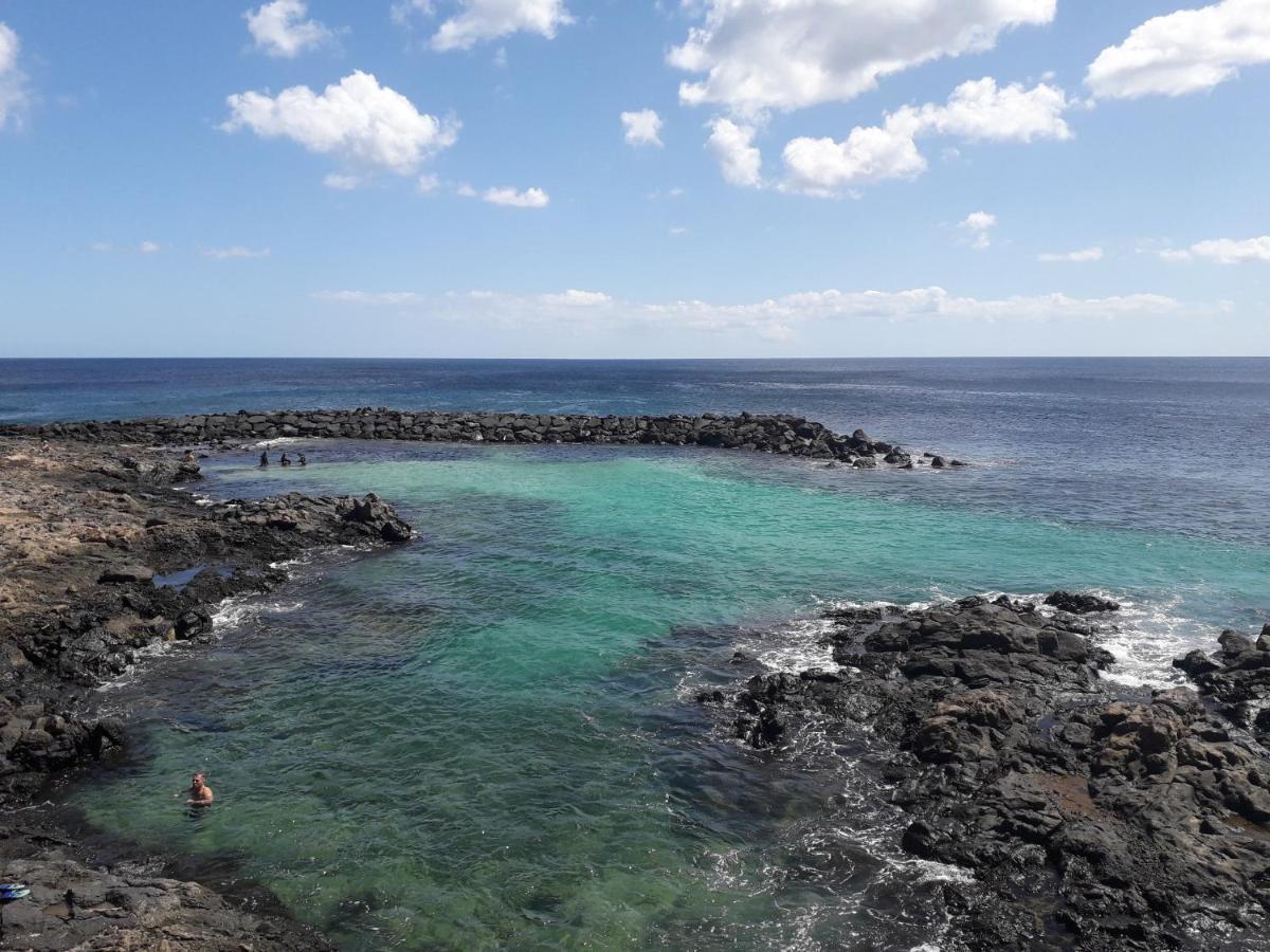 Sunny Self-Catering Apartment Costa Teguise, Lanzarote, Spain エクステリア 写真